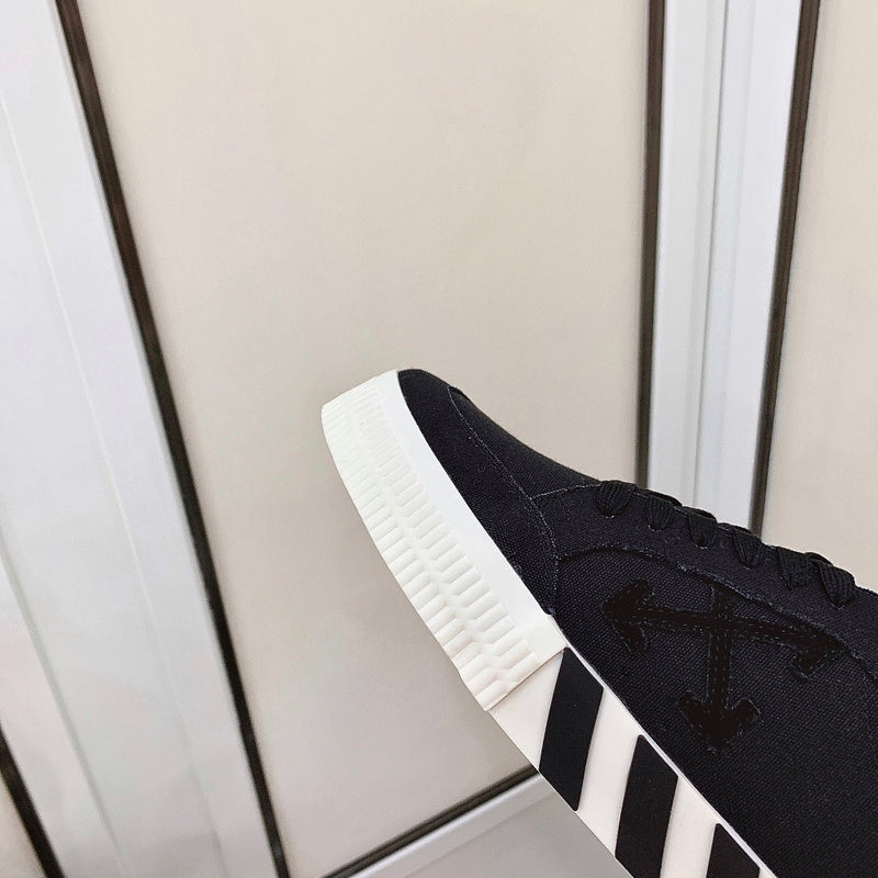 VV - YZ Shoes - 185