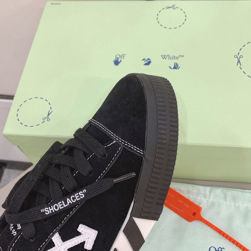 VV - YZ Shoes - 181