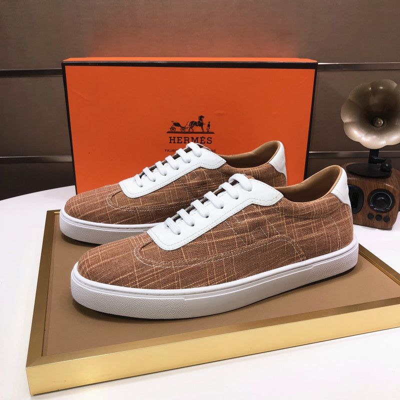 VV - HMS Shoes - 114
