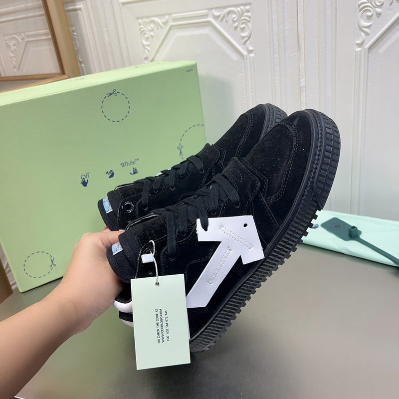 VV - YZ Shoes - 104
