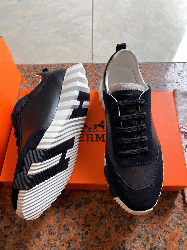 VV - HMS Shoes - 276