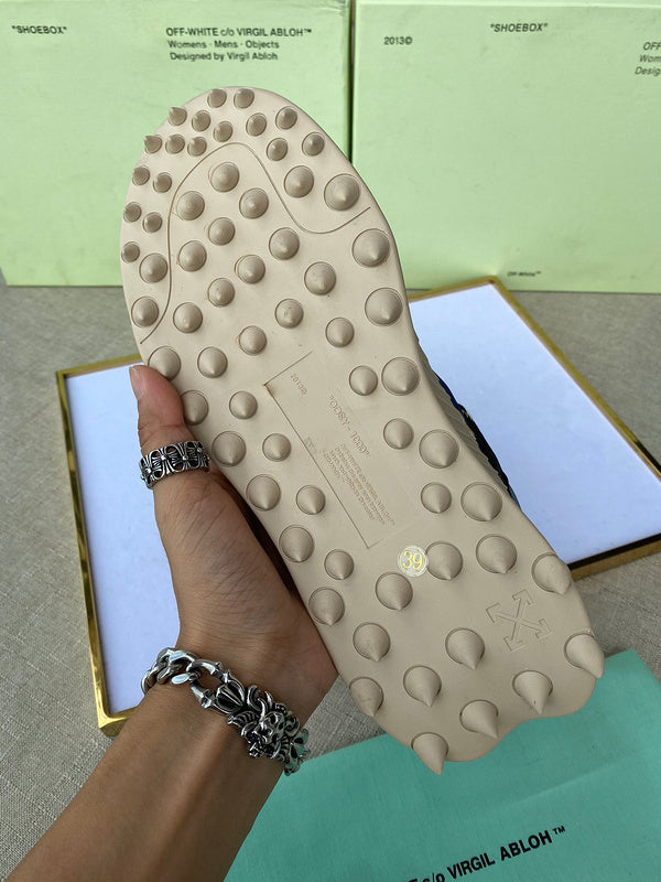 VV - YZ Shoes - 048