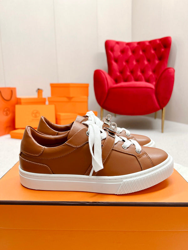 VV - HMS Shoes - 131