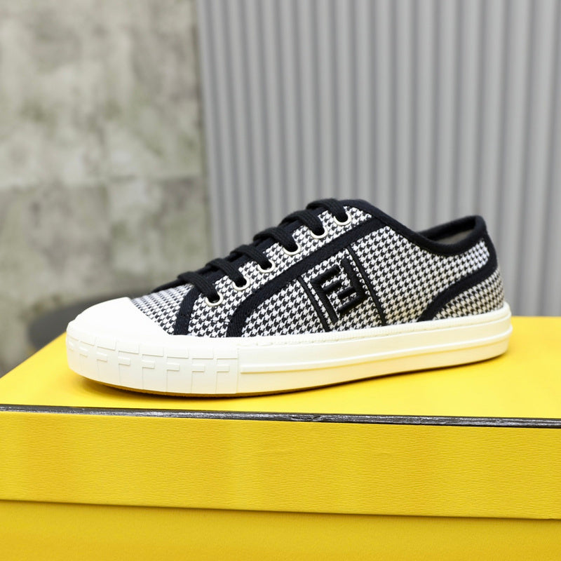 VV - MAME Shoes - 330