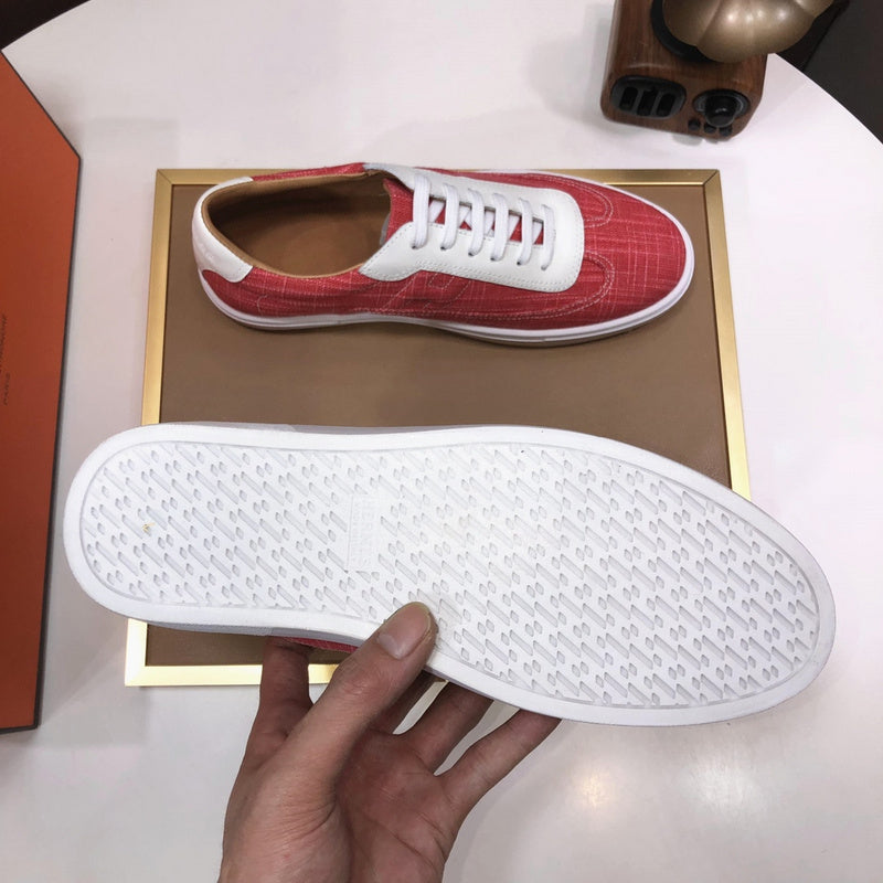VV - HMS Shoes - 109