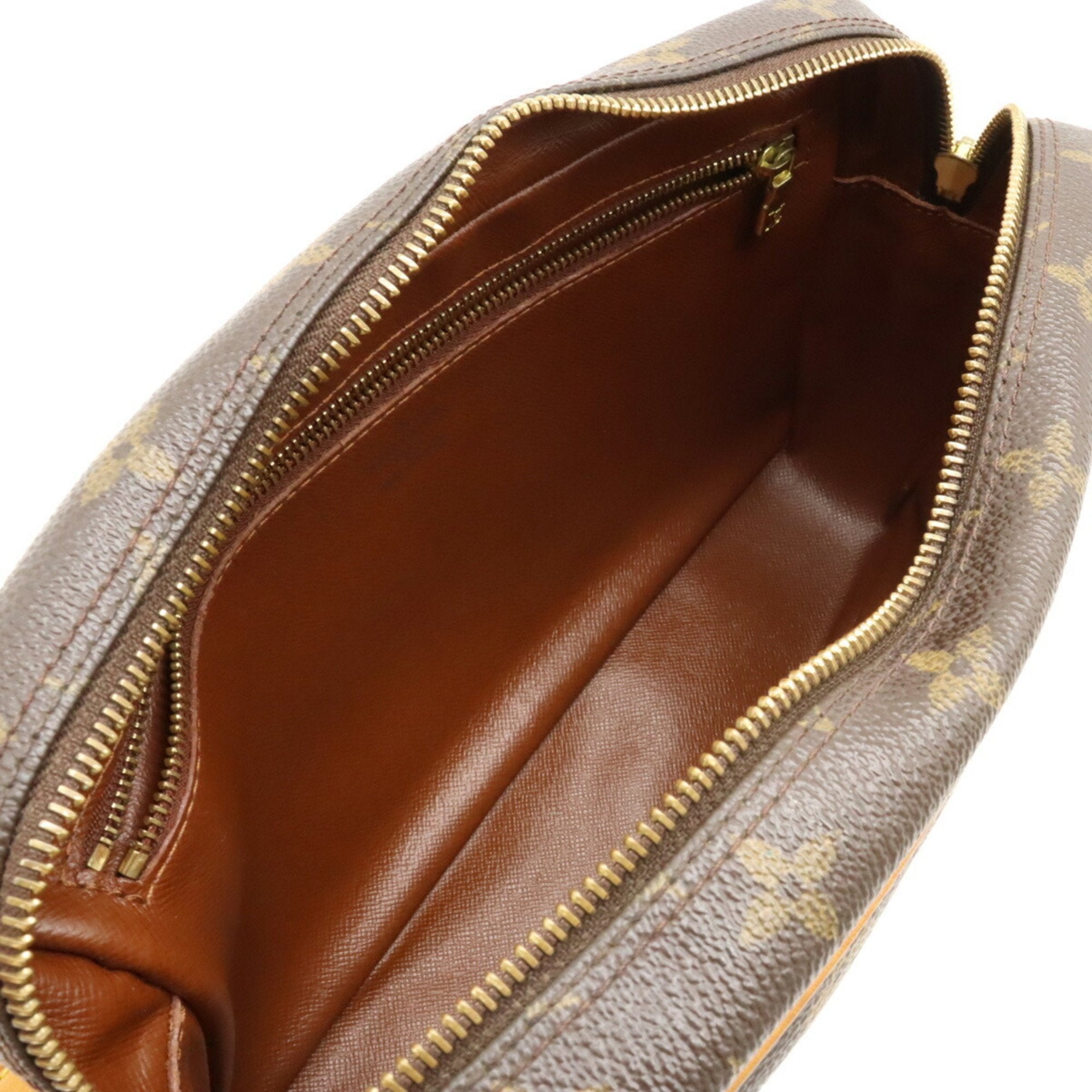 Louis Vuitton Trocadéro Canvas Shoulder Bag ()