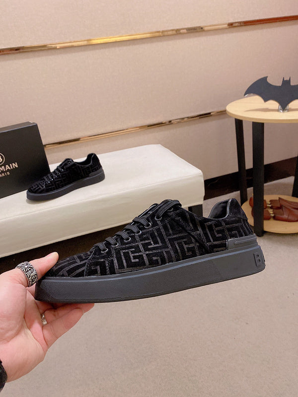 VV - MAME Shoes - 128