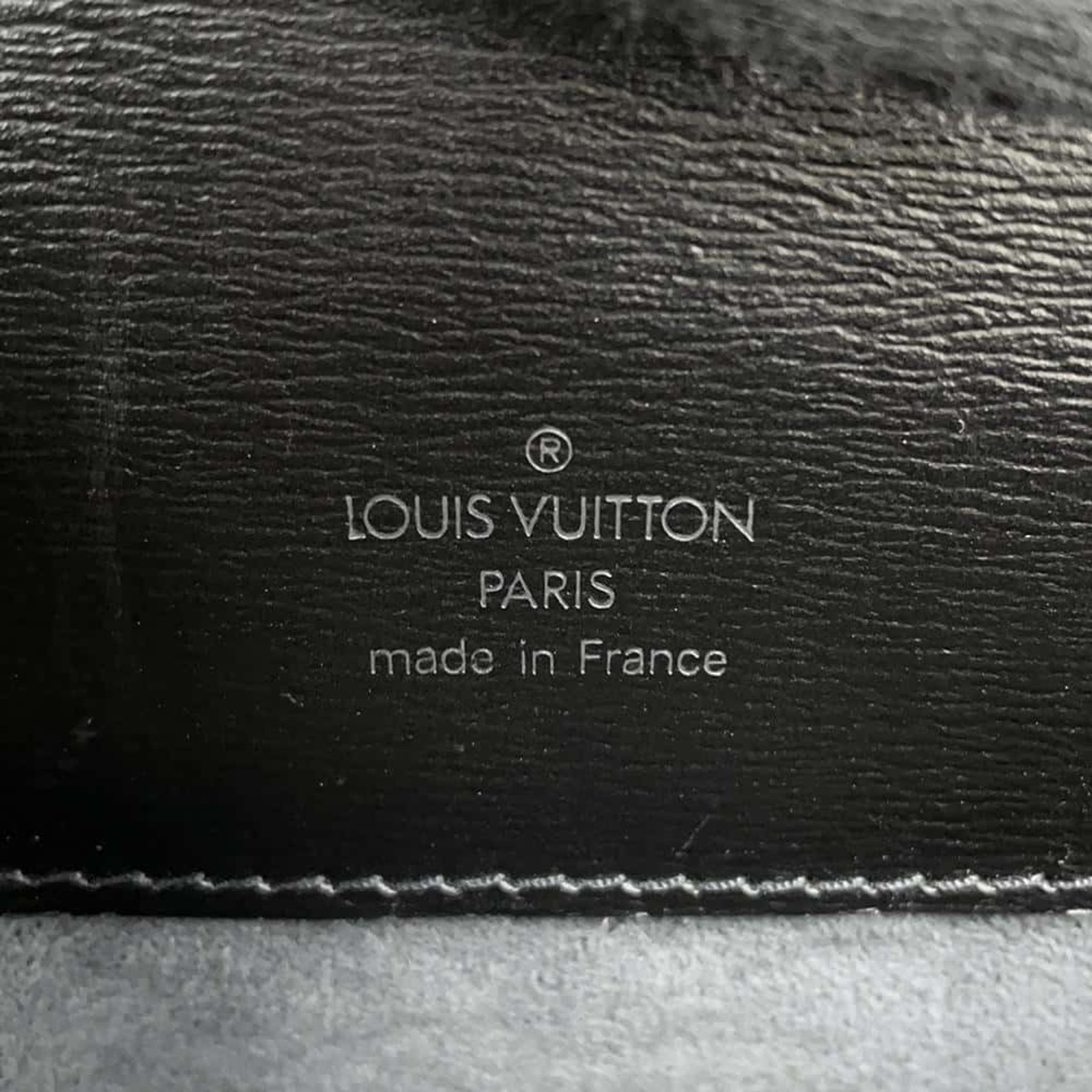 Louis Vuitton Cluny Leather Shoulder Bag ()