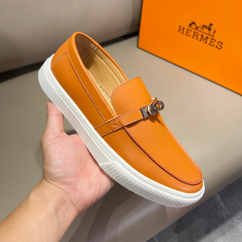VV - HMS Shoes - 153
