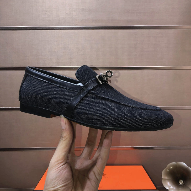 VV - HMS Shoes - 047