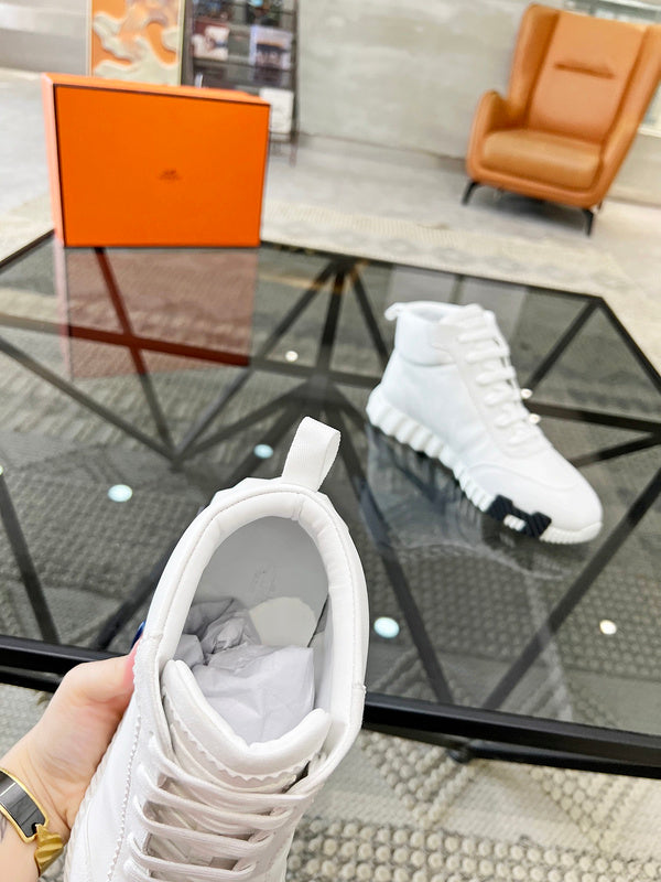 VV - HMS Shoes - 033