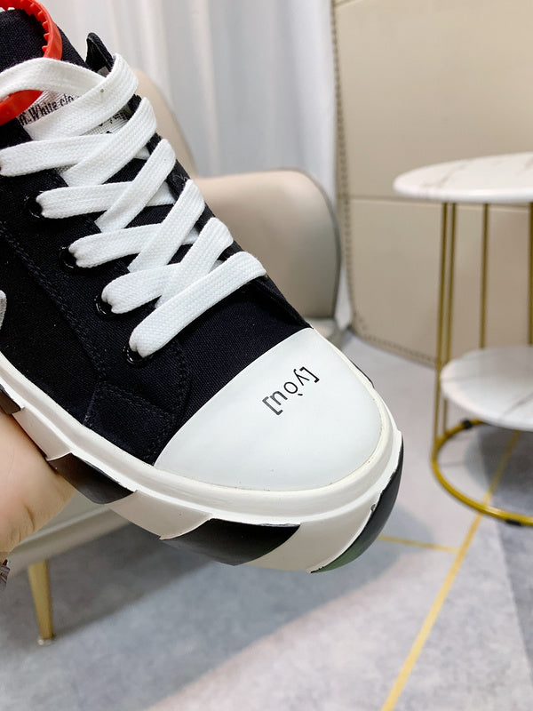 VV - YZ Shoes - 162