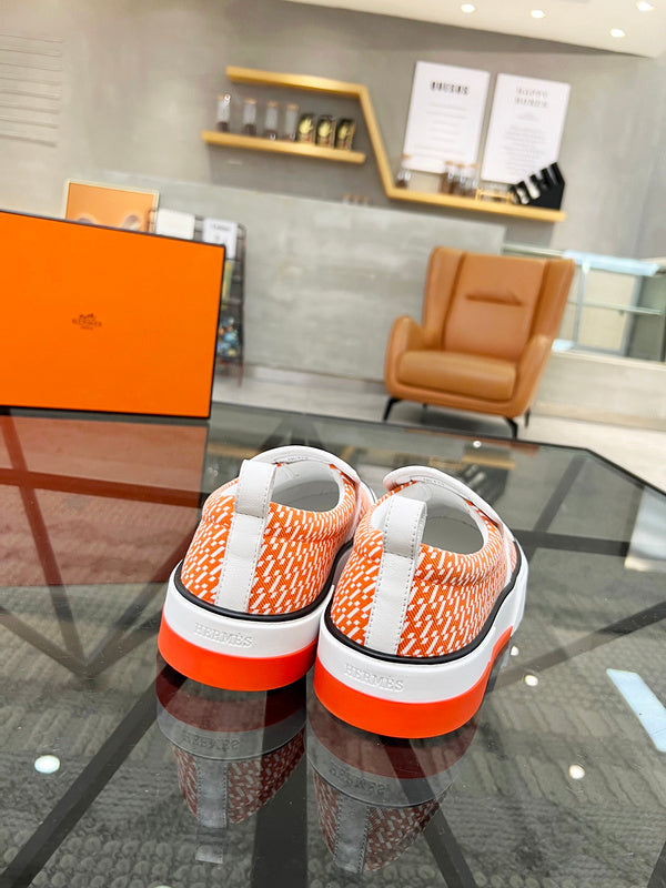 VV - HMS Shoes - 091
