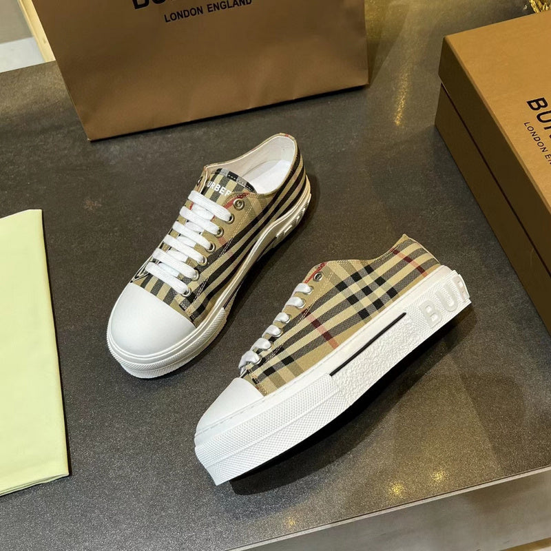 VV - BOR Shoes - 004