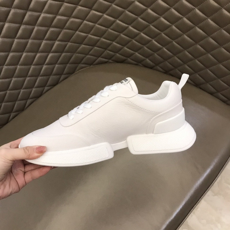 VV - HMS Shoes - 012