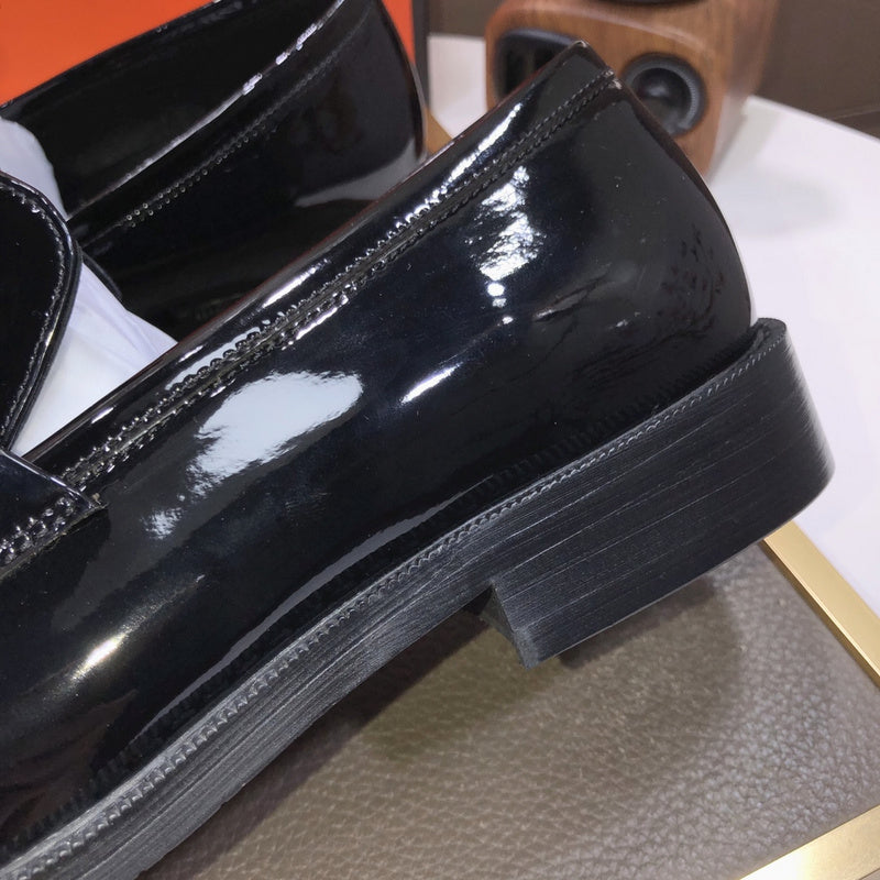 VV - HMS Shoes - 254