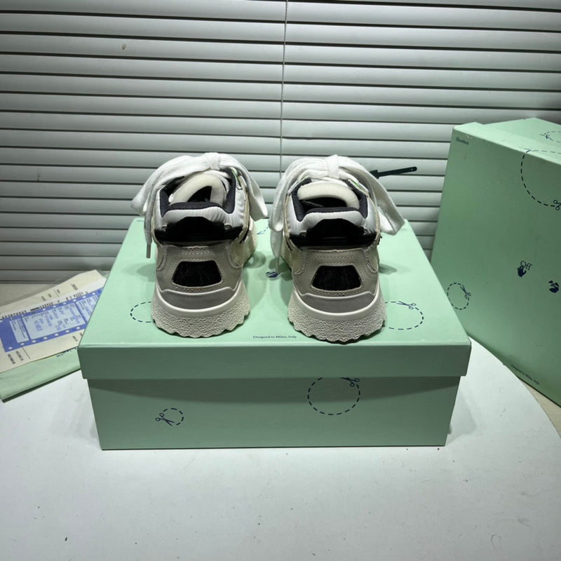 VV - YZ Shoes - 139