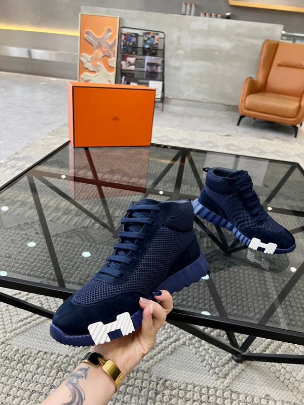 VV - HMS Shoes - 032