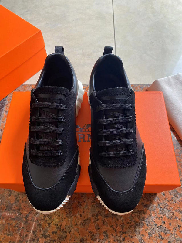 VV - HMS Shoes - 066