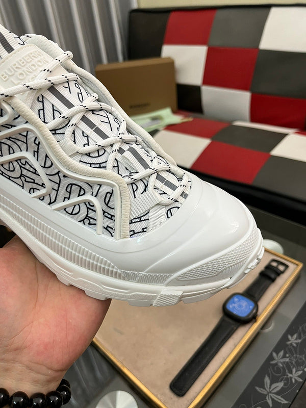 VV - BOR Shoes - 016
