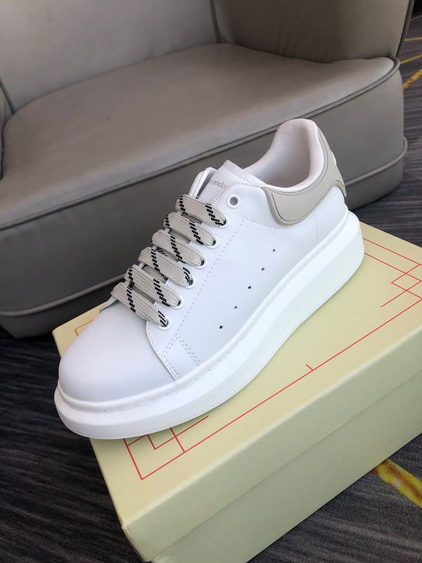 VV - AQ Shoes - 372