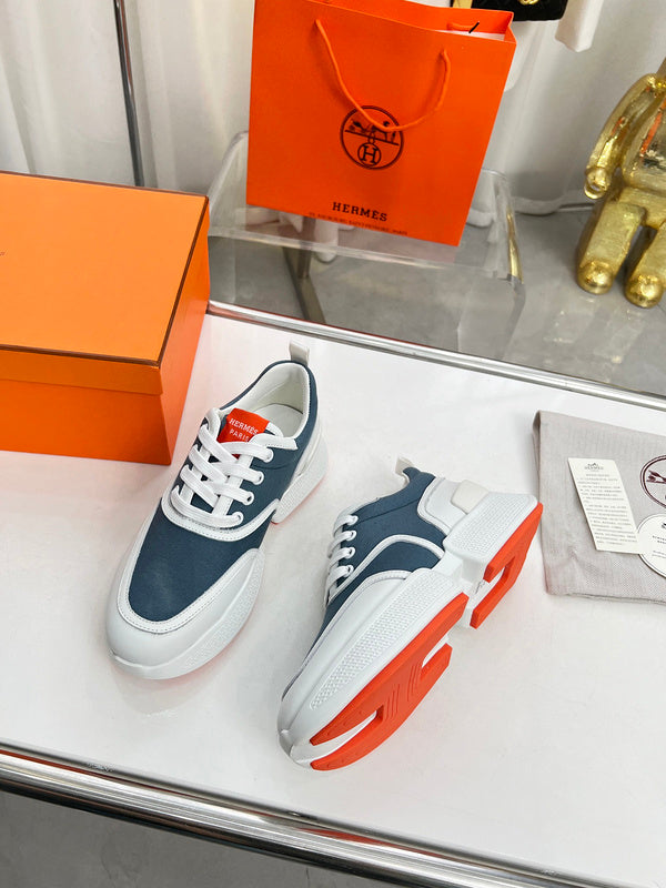 VV - HMS Shoes - 191
