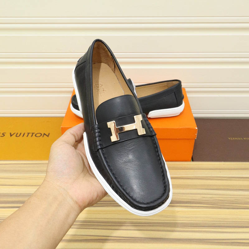 VV - HMS Shoes - 119