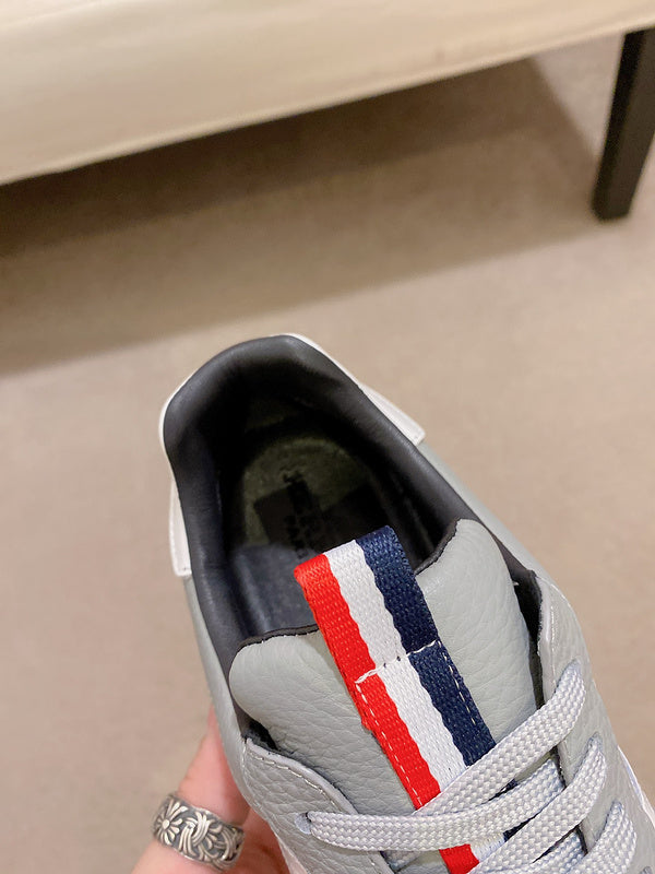 VV - HMS Shoes - 257