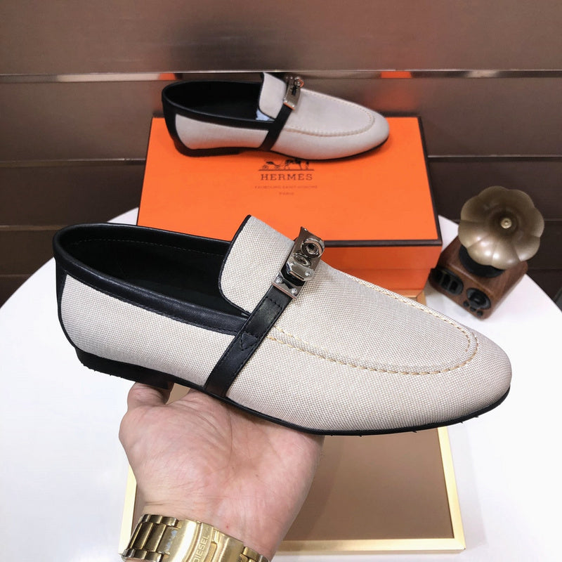 VV - HMS Shoes - 044