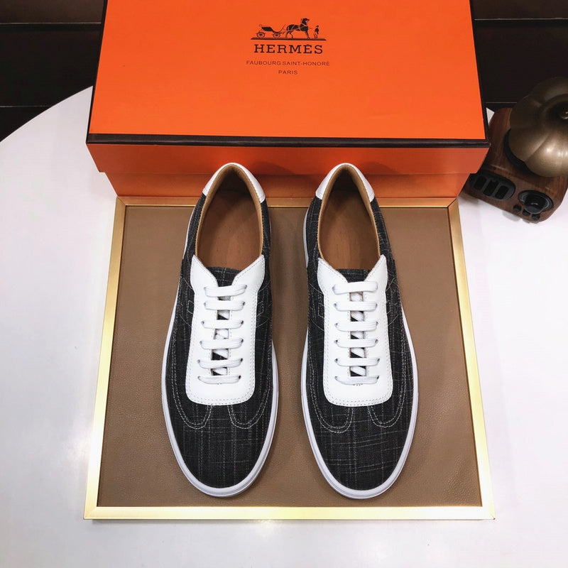 VV - HMS Shoes - 105