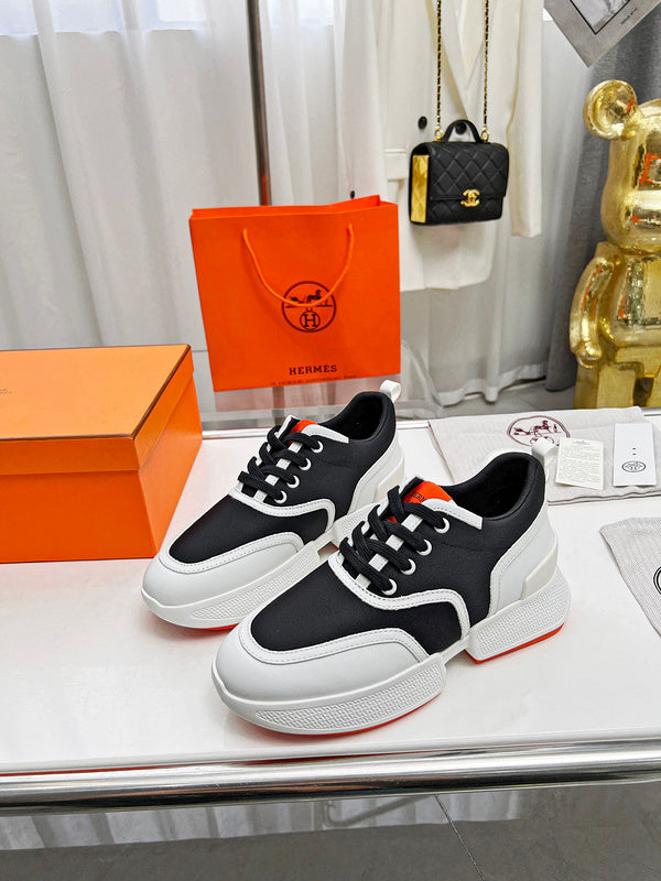 VV - HMS Shoes - 193