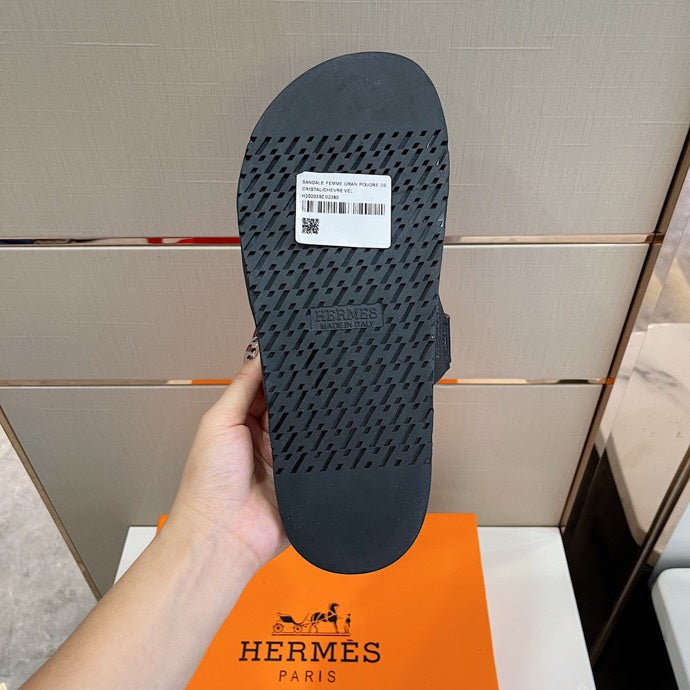 VV - HMS Shoes - 209