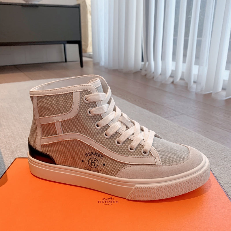 VV - HMS Shoes - 121