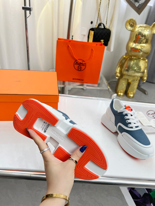 VV - HMS Shoes - 191