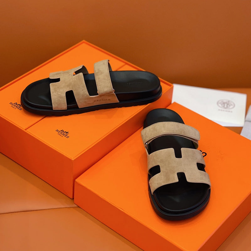 VV - HMS Shoes - 205