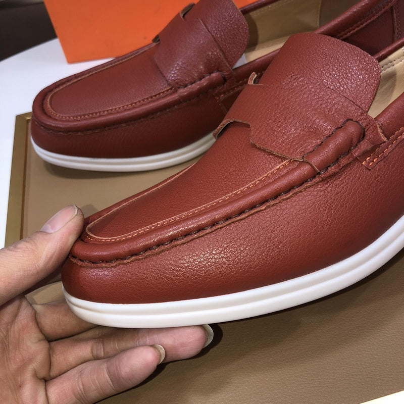 VV - HMS Shoes - 212
