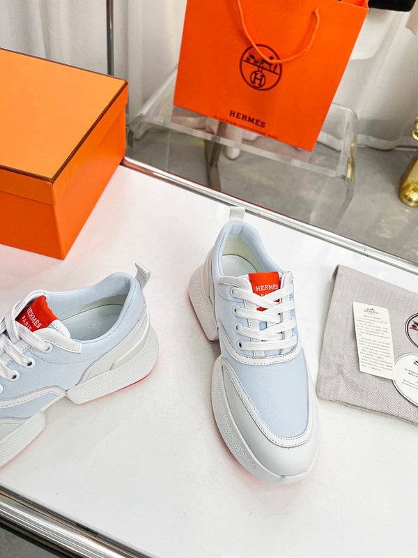 VV - HMS Shoes - 194
