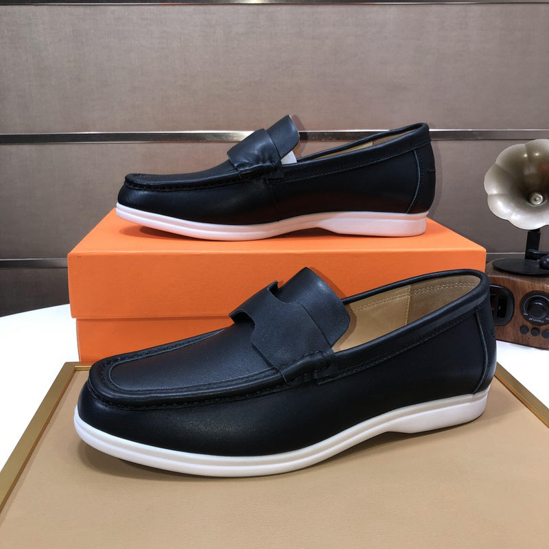 VV - HMS Shoes - 213