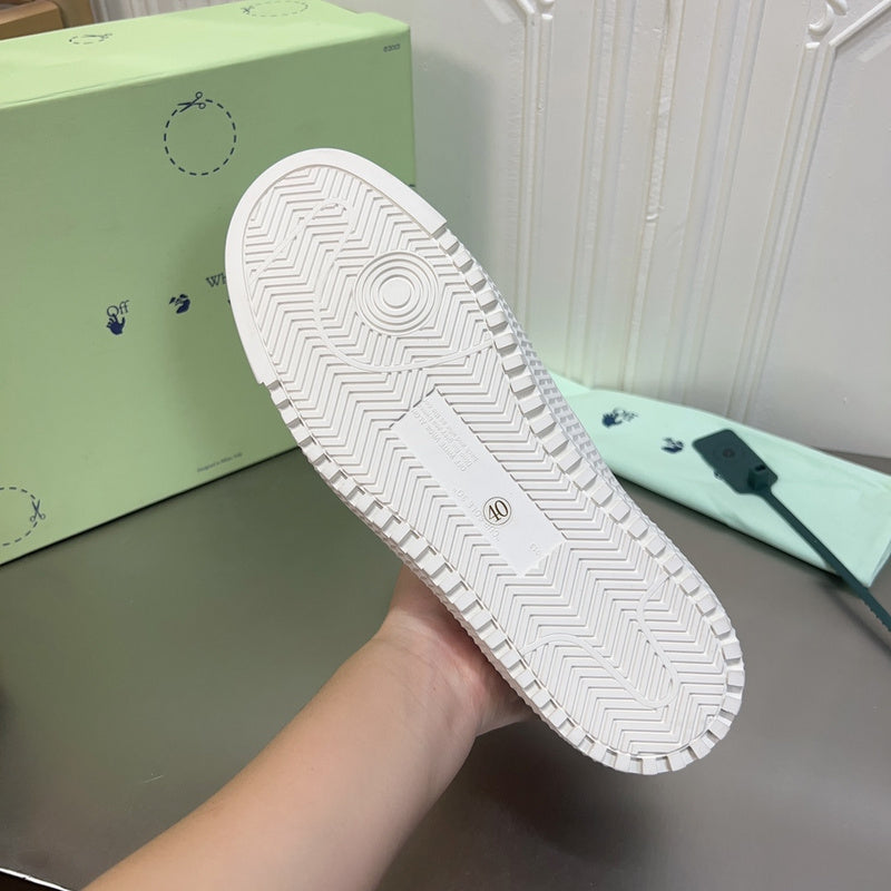 VV - YZ Shoes - 111
