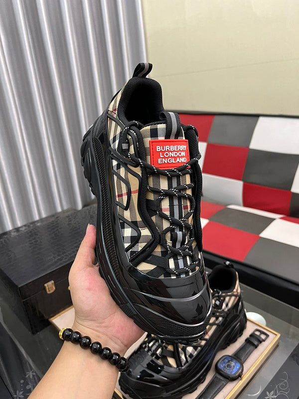VV - BOR Shoes - 008