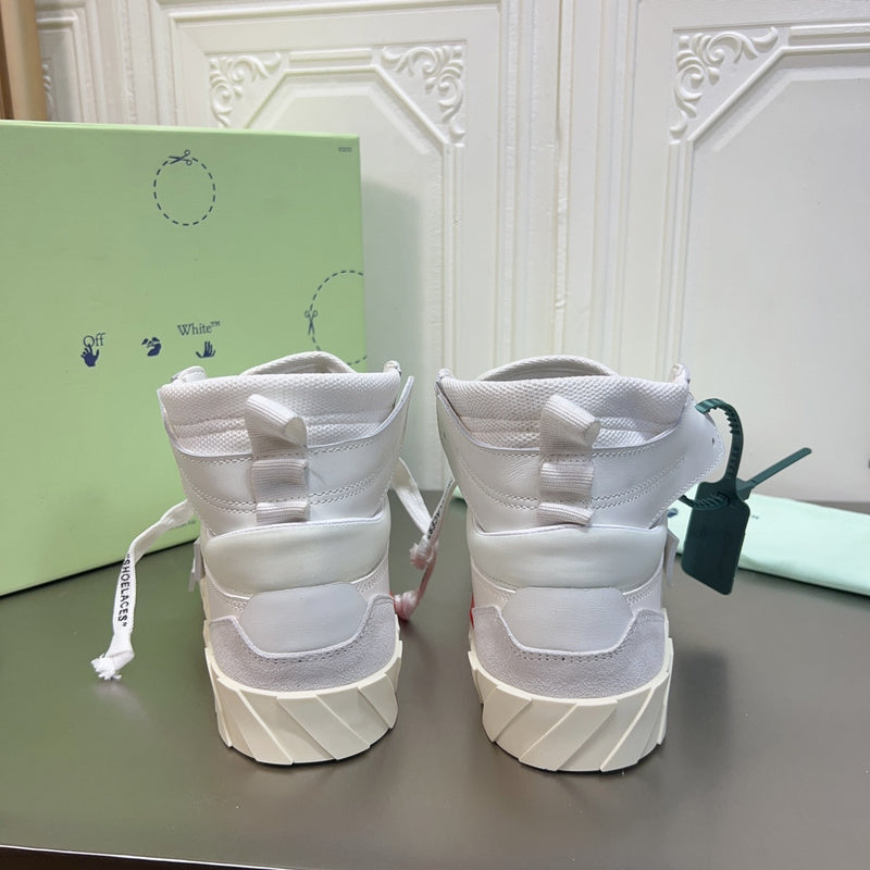 VV - YZ Shoes - 115
