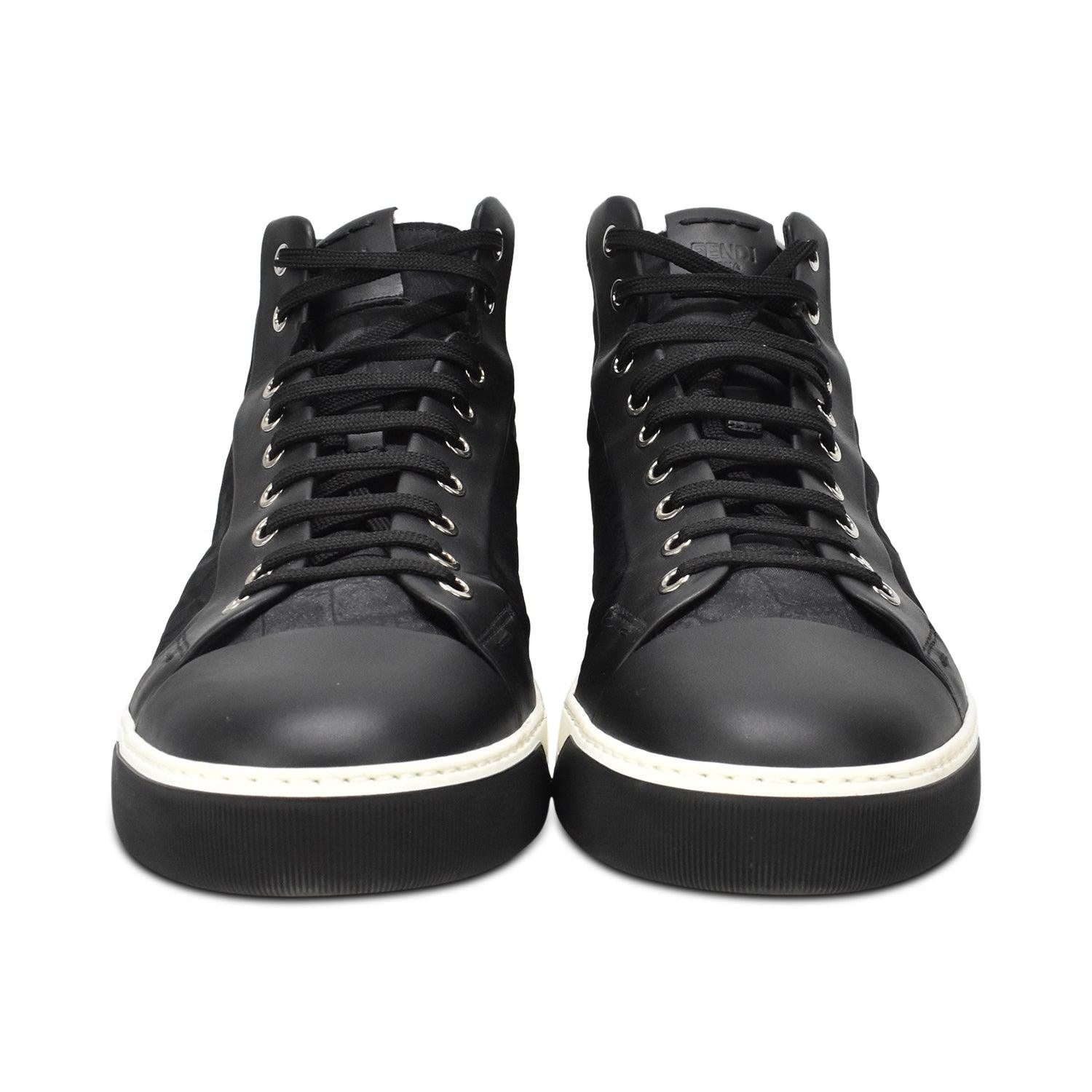 Fendi Sneakers - Men's 9