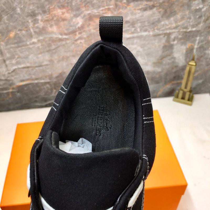 VV - HMS Shoes - 278