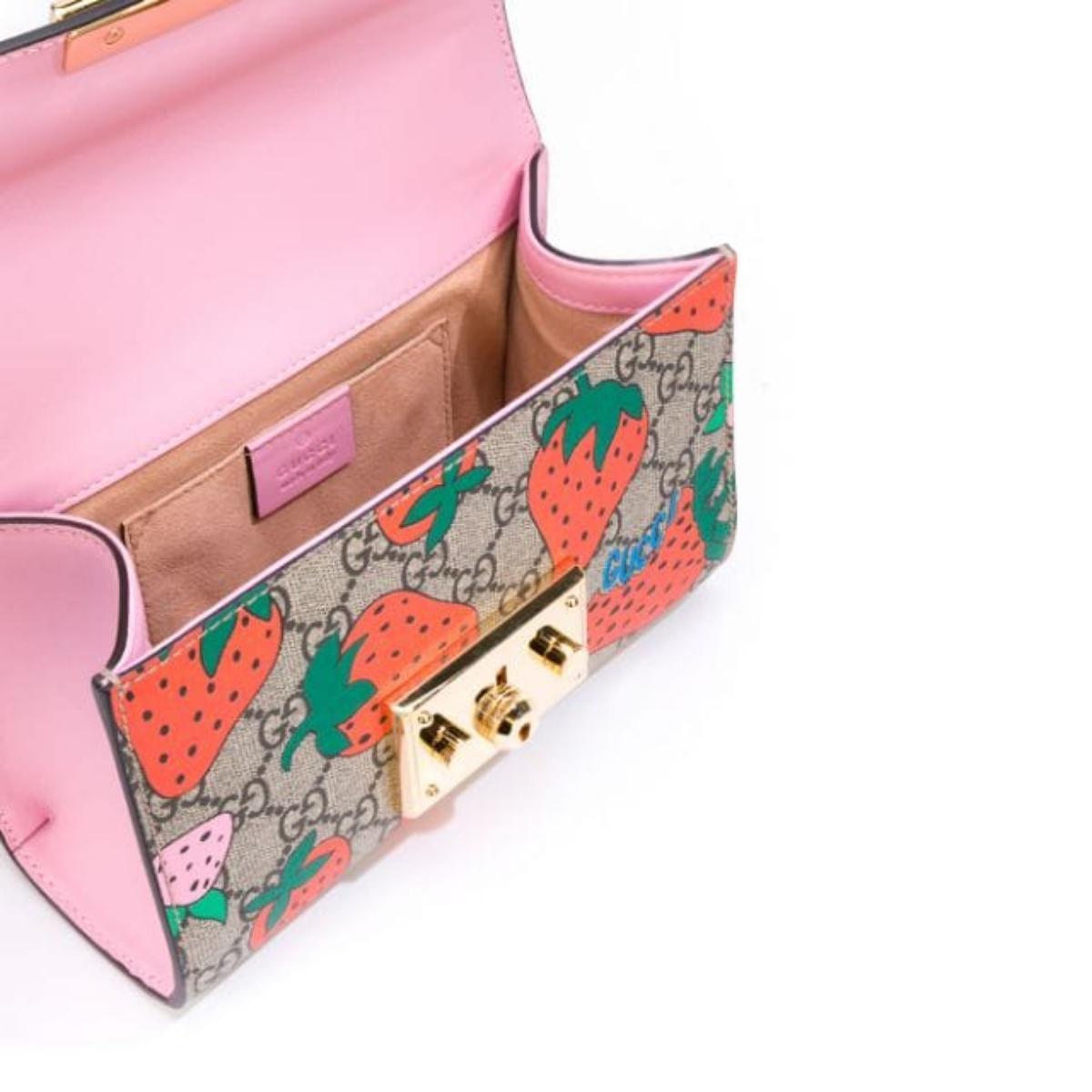 Padlock Gg Strawberry Small Shoulder Bag